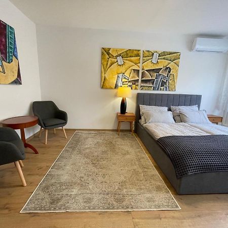 Le Petit Leisure Leilighet Budapest Eksteriør bilde